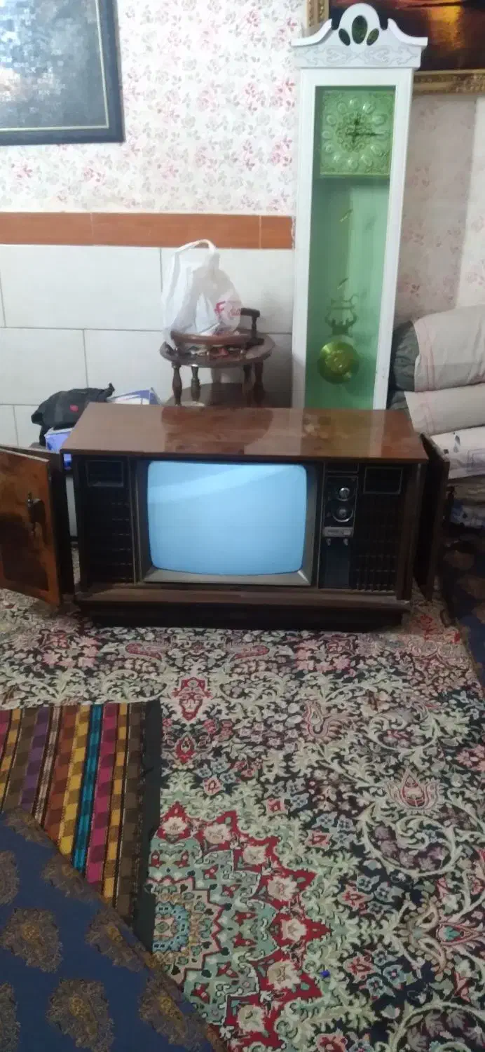 تلویزیون کمدی ومبله|تلویزیون و پروژکتور|کرمان, |دیوار