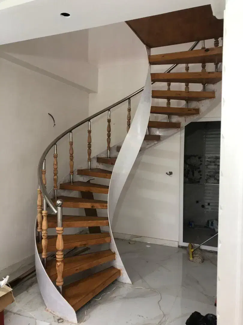 طراحی و تولید تخصصی پله گرد فلزی .|مصالح و تجهیزات ساختمان|رشت, احمد گوراب|دیوار