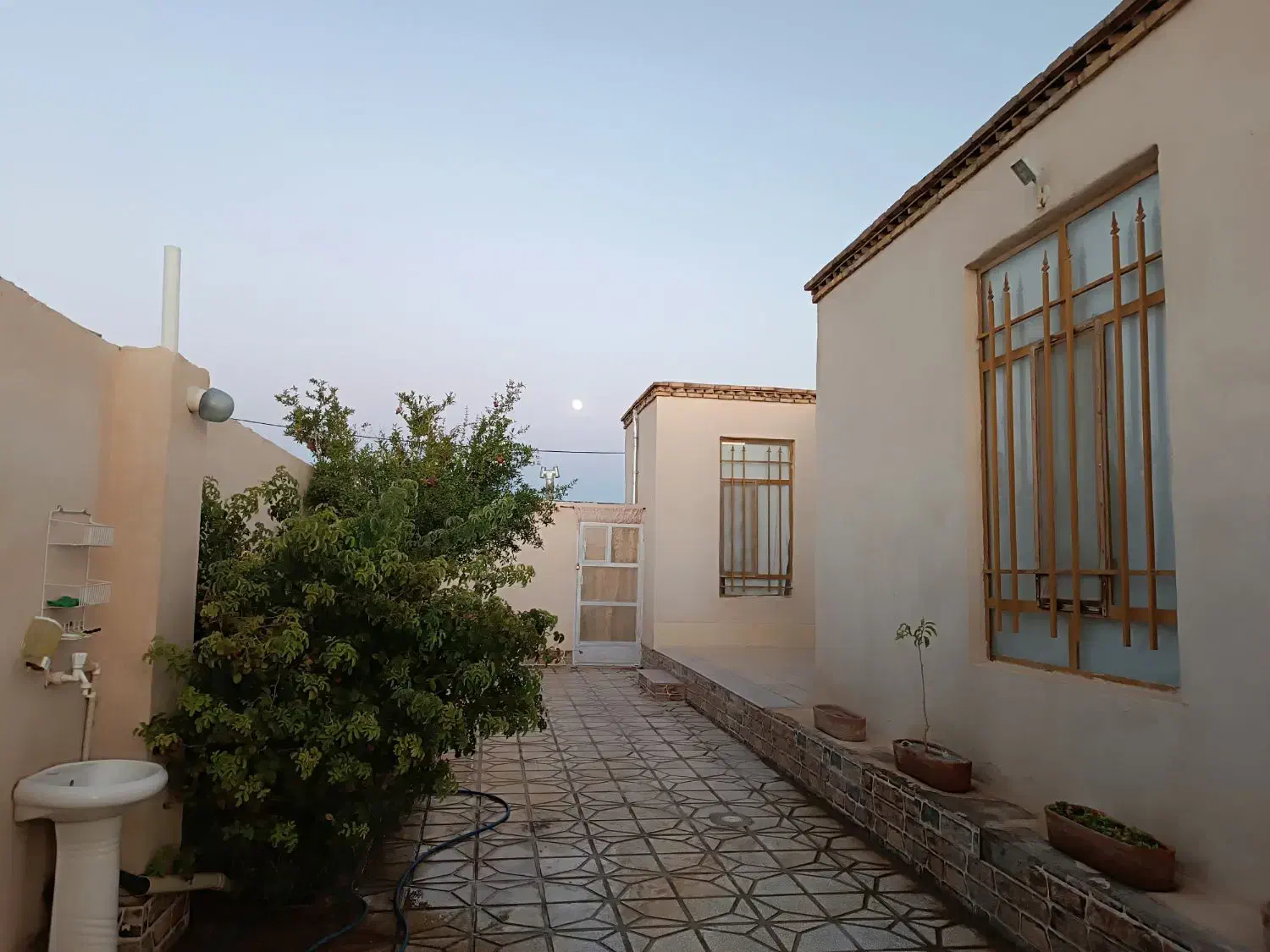 اجاره مسکونی|اجارهٔ خانه و ویلا|گناباد, |دیوار