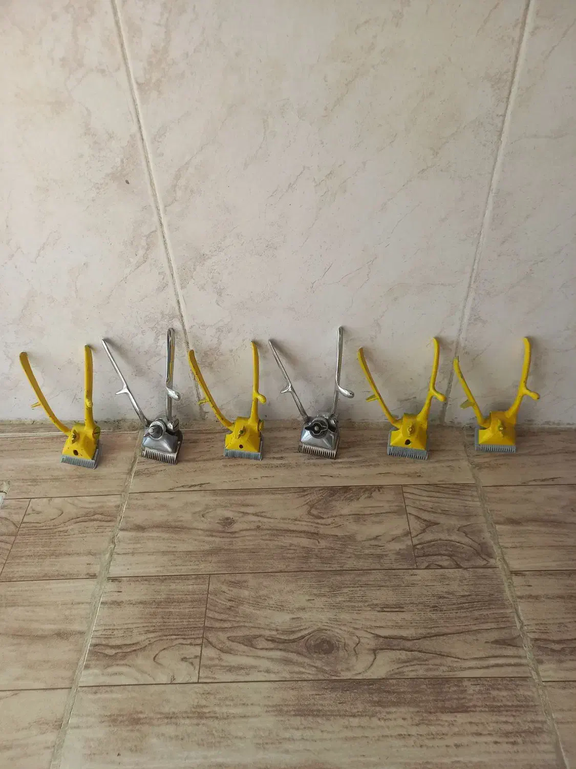 ماشین اصلاح دستی ۹۰ساله|کلکسیون اشیاء عتیقه|ساری, |دیوار