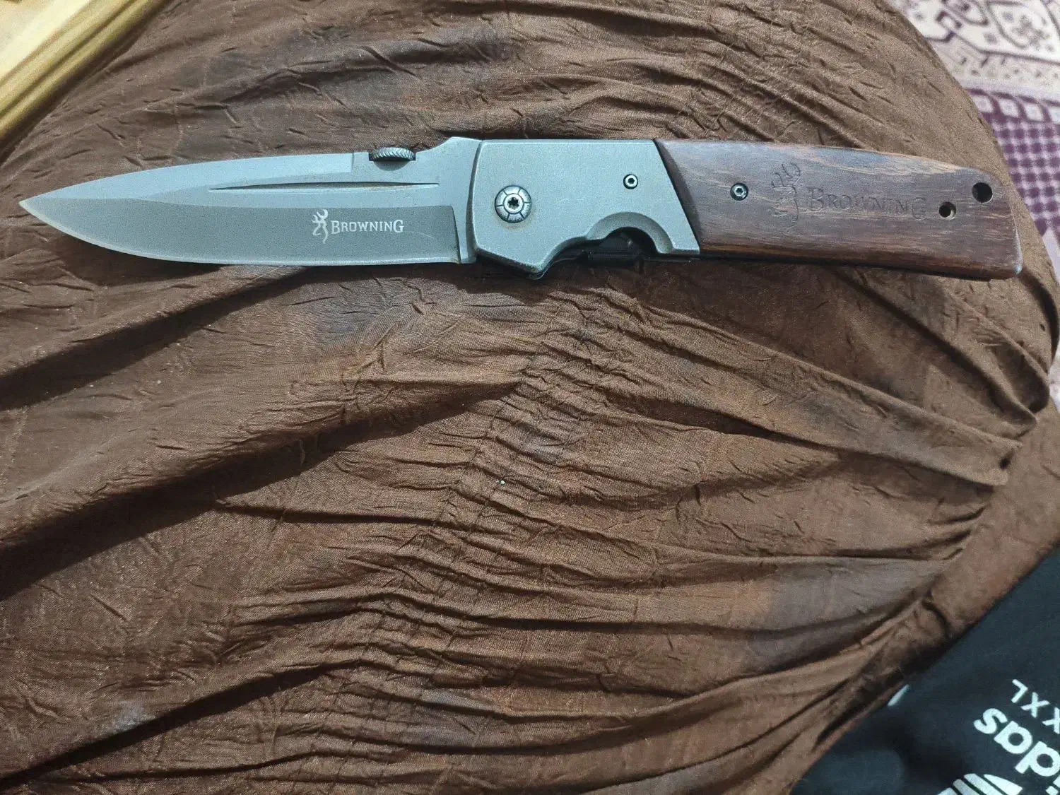 چاقو برونینگ|کلکسیون اشیاء عتیقه|برازجان, |دیوار