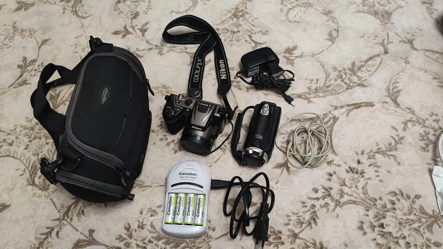 دوربین عکاسی حرفه ای Nikon COOPLIX L120|دوربین عکاسی و فیلم‌برداری|تهران, هفده شهریور|دیوار