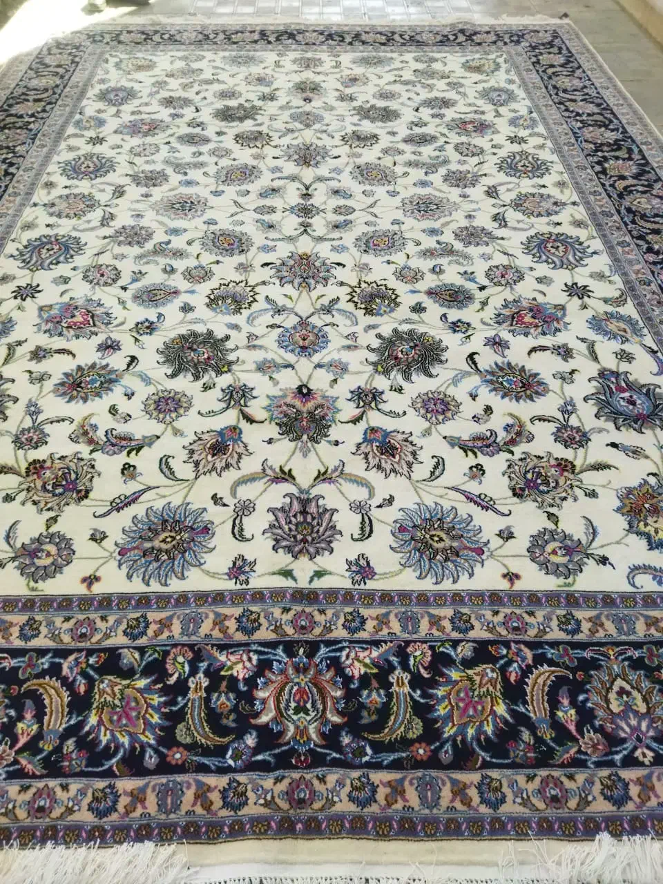 فرش دستباف سیاح|فرش|مشهد, چهارباغ|دیوار