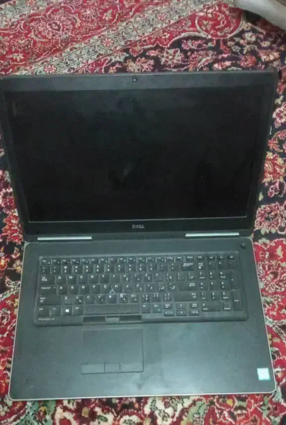 لپ تاپ دل درحد نو گرافیک دار|رایانه همراه|فولادشهر, B4|دیوار