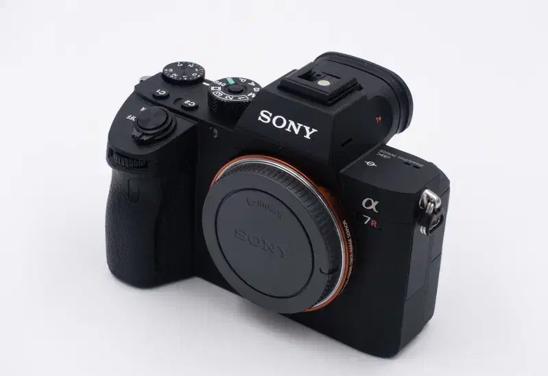 فروش دوربین Sony A7Riii|دوربین عکاسی و فیلم‌برداری|بندرعباس, |دیوار