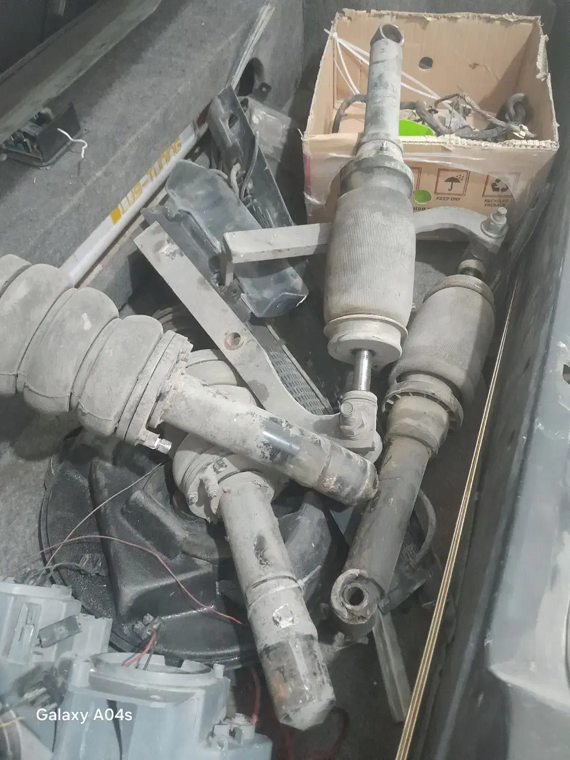 پنوماتیک خانواده ایران خودرو|قطعات یدکی و لوازم جانبی|خرمآباد, |دیوار