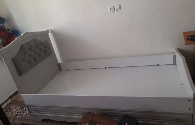 تخت نوجوان MDF|تخت و سرویس خواب|تویسرکان, |دیوار