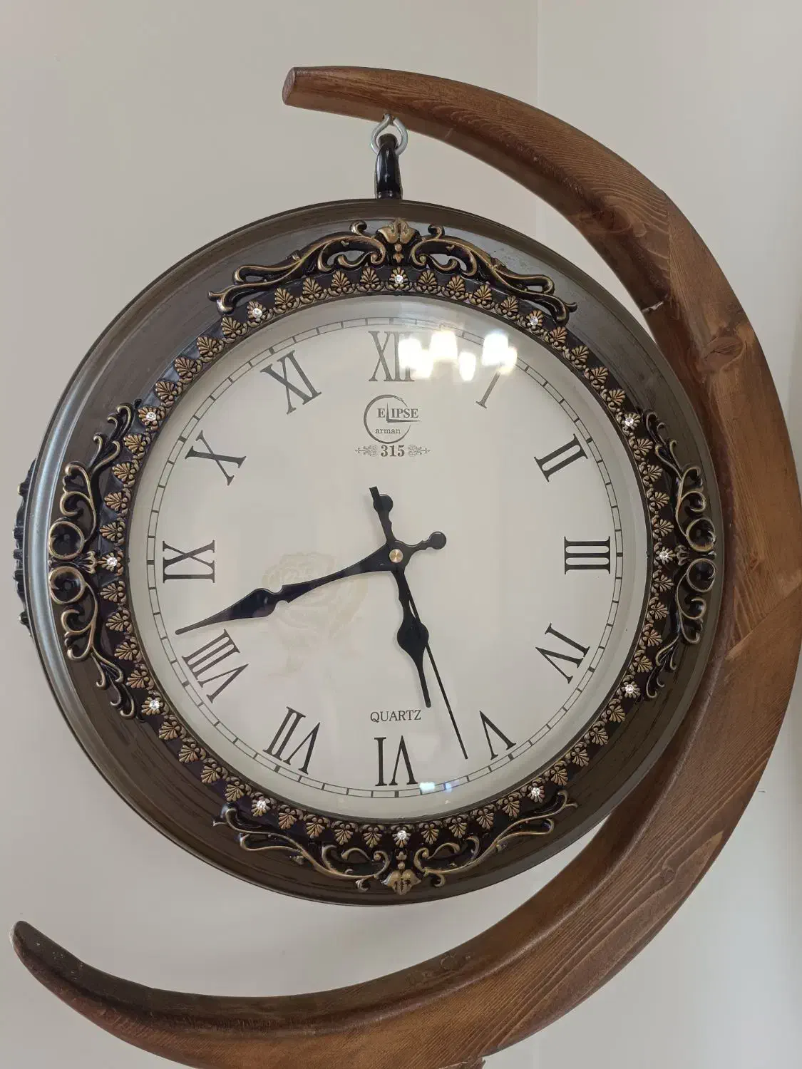 ساعت ایستاده مدل ماه دورو قیمت ۵ تومان|ساعت دیواری و تزئینی|گرگان, |دیوار