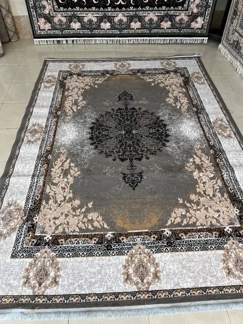 برهما|فرش|کرج, دهقان ویلا|دیوار