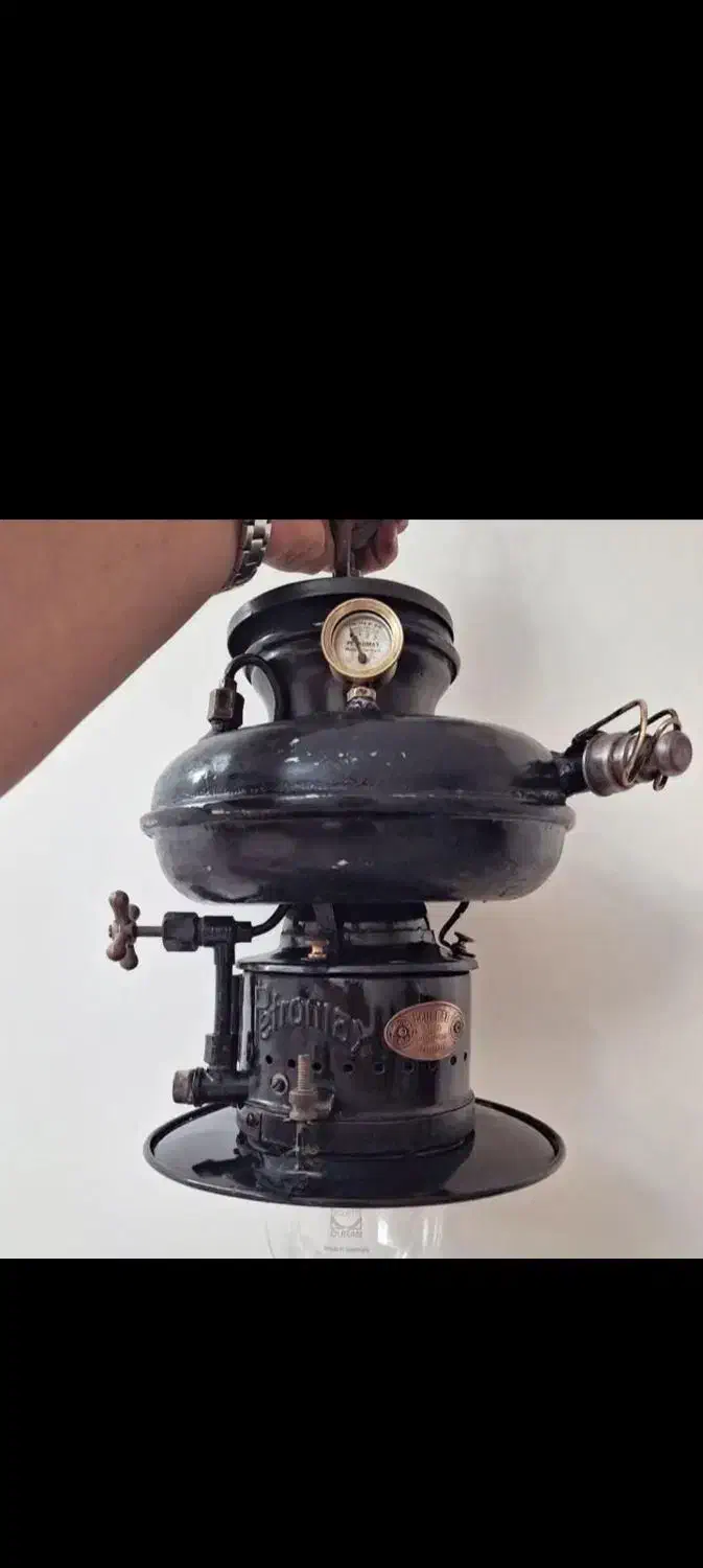 چراغ پترومکس|کلکسیون اشیاء عتیقه|ایذه, |دیوار