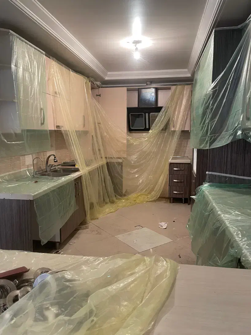 ۱۴۵ متر پاسداران گلستان ها طبقه پنجم