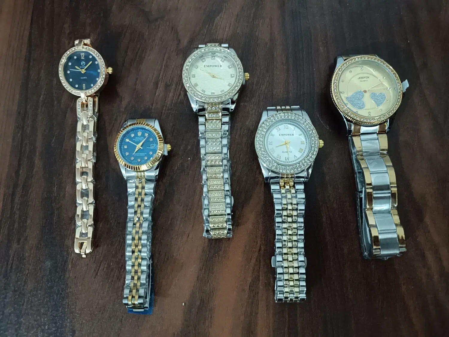 انواع ساعت زنونه و مردونه فقط 450|ساعت|دورود, |دیوار