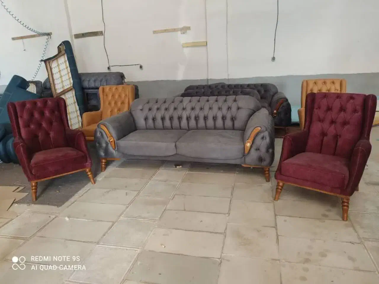 مبل راحتی /ماهلین*|مبلمان خانگی و میز عسلی|قم, باغ شریفی|دیوار