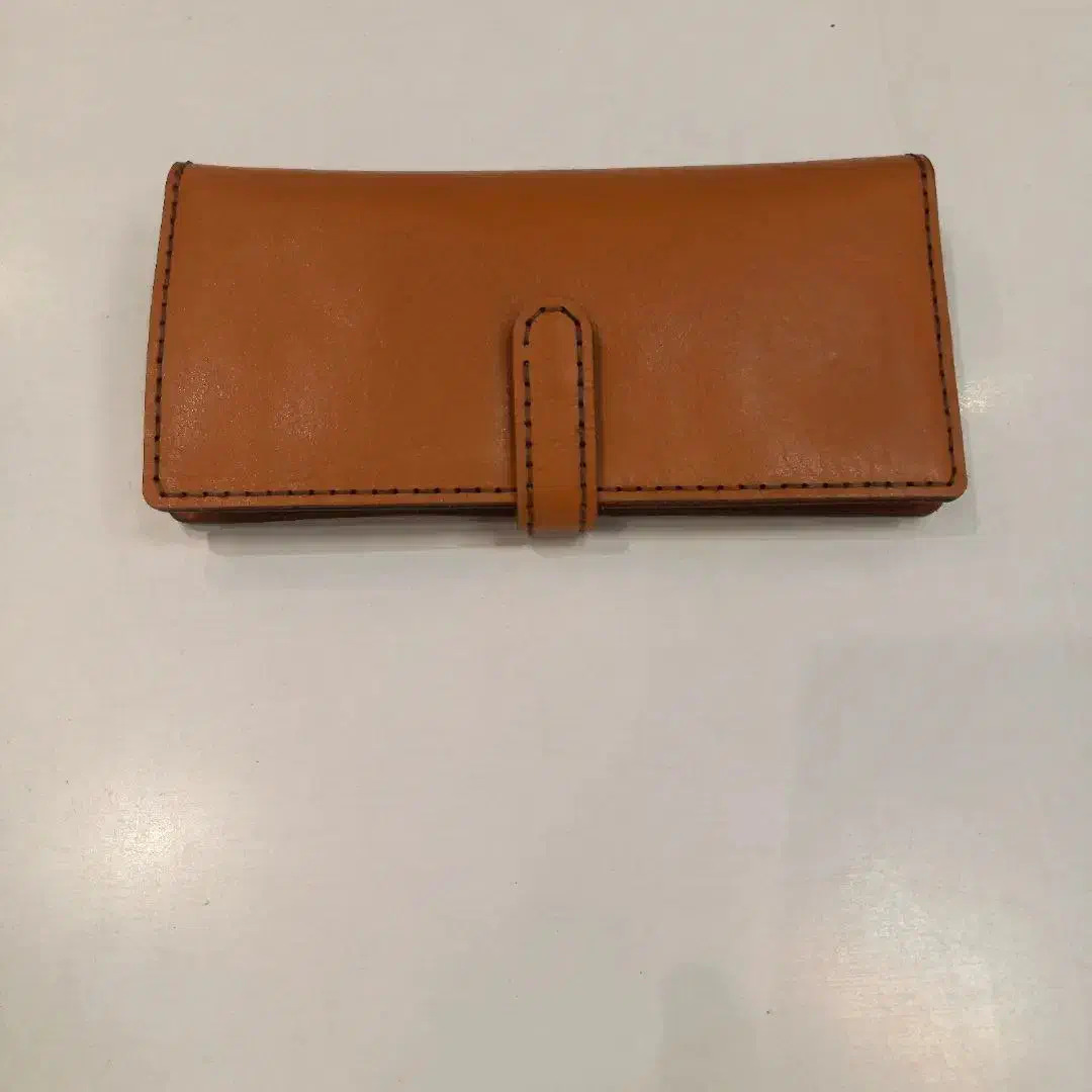 کیف چرم|کیف، کفش، کمربند|رشت, چله خانه|دیوار