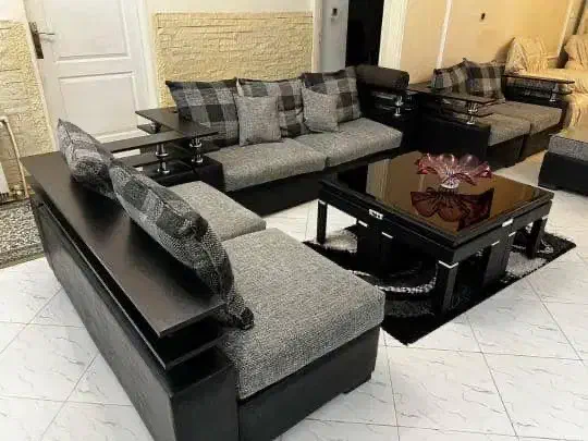 فروش فوری مبلمان|مبلمان خانگی و میز عسلی|تهران, صادقیه|دیوار