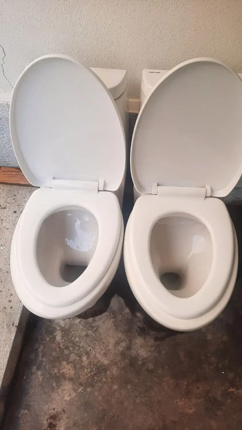 ۲عدد تولت فرنگی درحد نو|لوازم سرویس بهداشتی|کیش, |دیوار