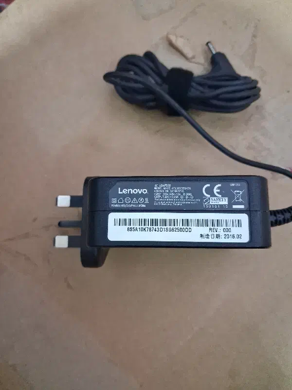 شارژر لب تاب لنوو اصلی|قطعات و لوازم جانبی رایانه|تهران, شوش|دیوار