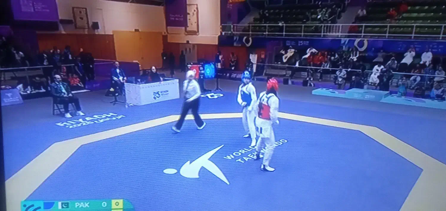 تلوزیون 32|تلویزیون و پروژکتور|همدان, |دیوار