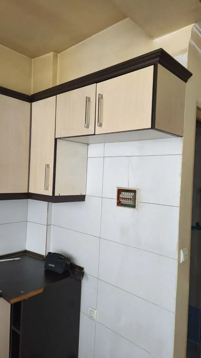 ۳ متر کابینت دست دوم|آبچکان و نظمدهنده ظروف|تهران, تهرانپارس غربی|دیوار