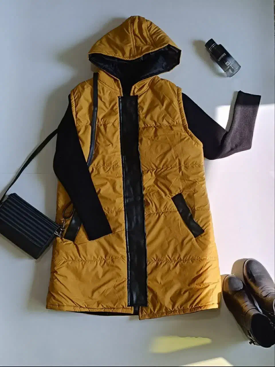 پافر|لباس|ابریشم, |دیوار