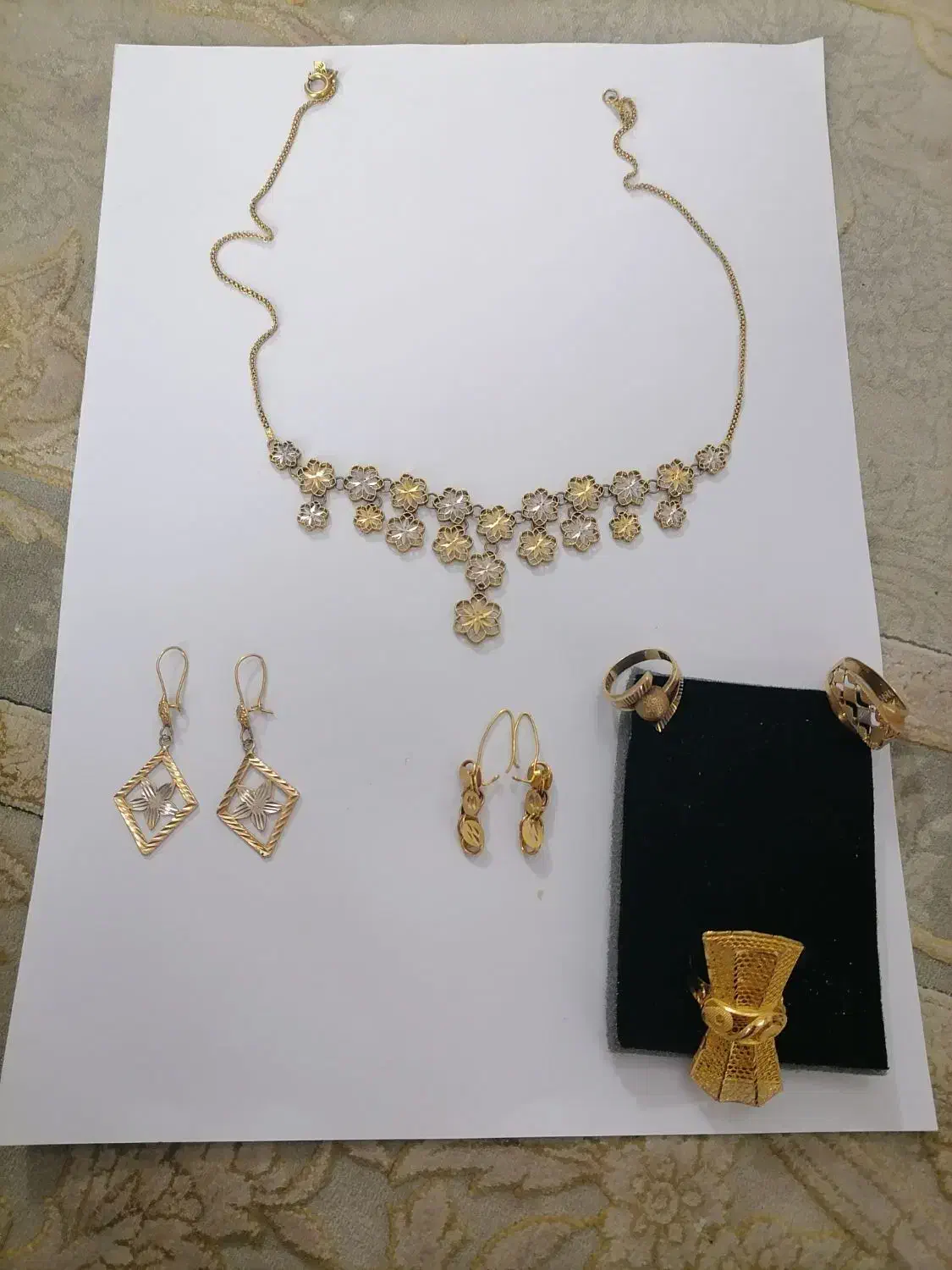 گوشواره النگو انگشتر و گردنبند طلا|جواهرات|بیرجند, |دیوار