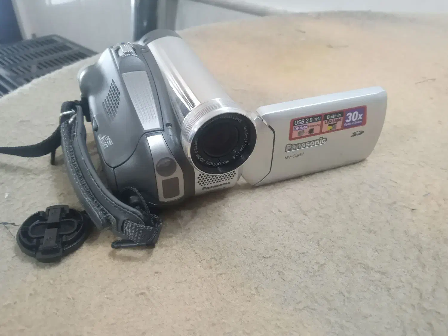 دوربین فیلمبردادی|دوربین عکاسی و فیلم‌برداری|نیشابور, فرح بخش|دیوار