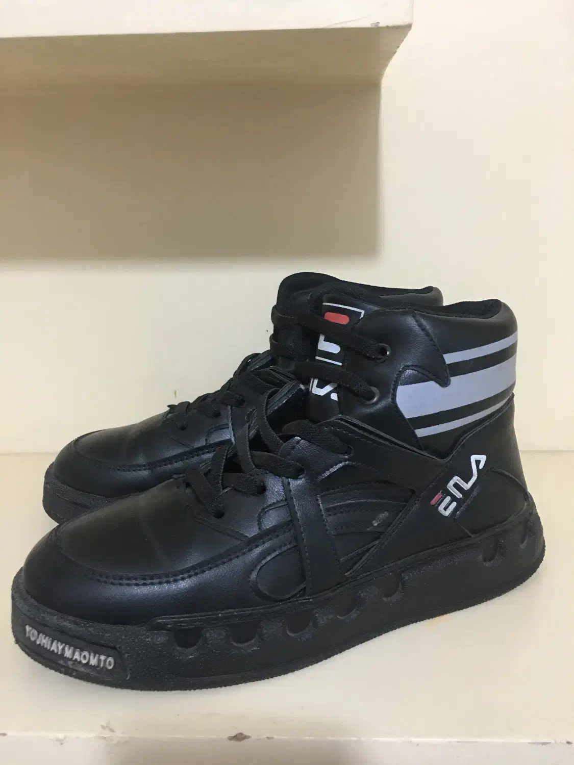 بوت پسرانه|کیف، کفش، کمربند|گنبد کاووس, |دیوار