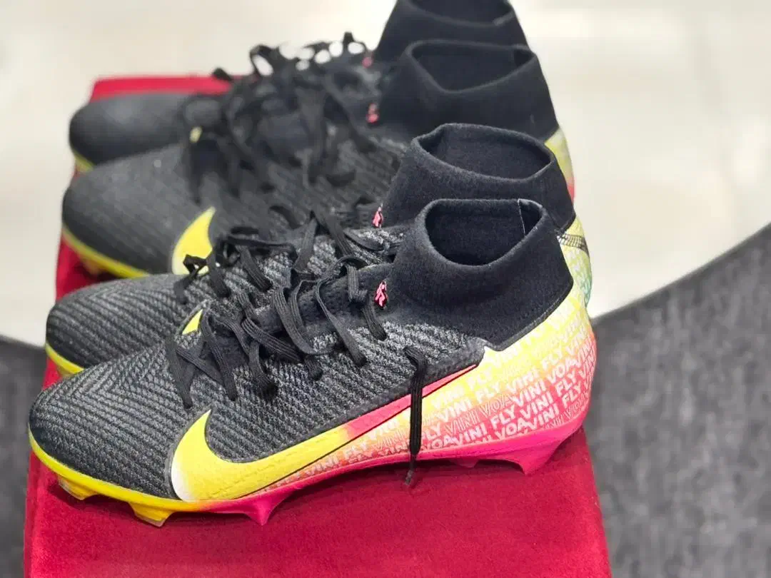 دو عدد کفش اورجینال|کیف، کفش، کمربند|خرمشهر, |دیوار