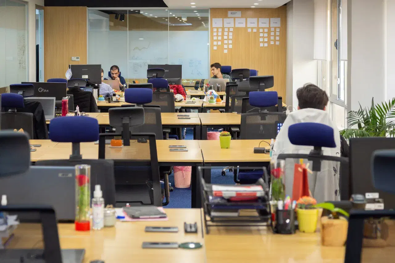 فضای کار اشتراکی عرش|اجارهٔ کوتاه‌مدت دفتر کار و فضای آموزشی|تهران, دانشگاه شریف|دیوار