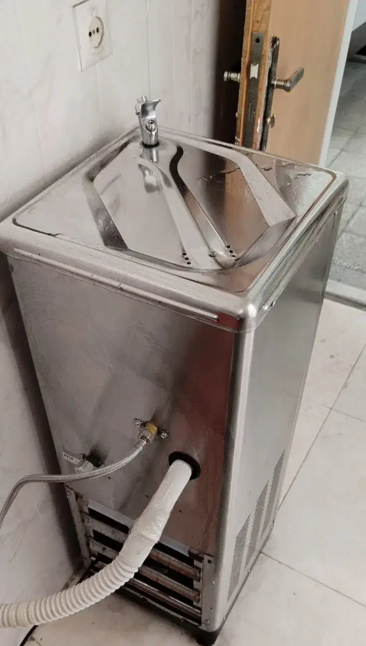 آبسردکن فواره ای|آبسردکن و تصفیه آب|تهران, مشیریه|دیوار