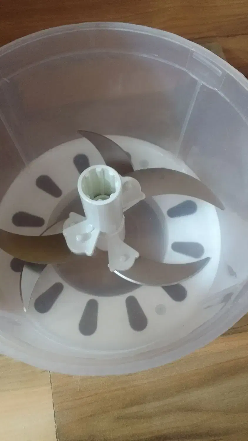 سبزی خوردن دستی|خردکن، آسیاب، غذاساز|شاندیز, |دیوار