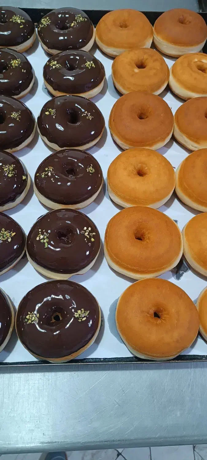 کیک تولد .دونات .حلوا .کیکهای هویج و کافی شاپی|خدمات پذیرایی، مراسم|مشهد, آزادشهر|دیوار