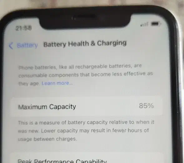 ایفون 11نرمال سفید در حد بدون خط خش|موبایل|مشهد, منزل آباد|دیوار
