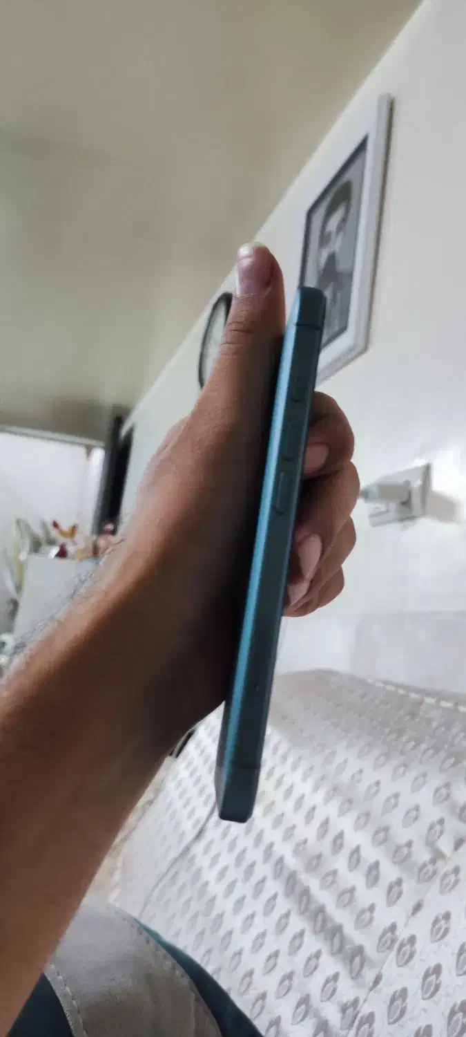 اپل iPhone 16 با حافظهٔ ۱۲۸ گیگابایت|موبایل|تهران, شوش|دیوار