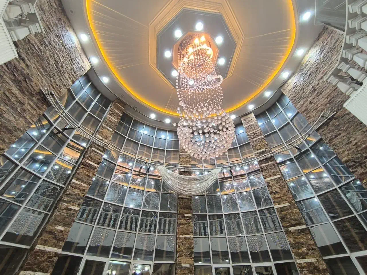 ویلایی لوکس بلوار پیشوا|فروش خانه و ویلا|یاسوج, |دیوار