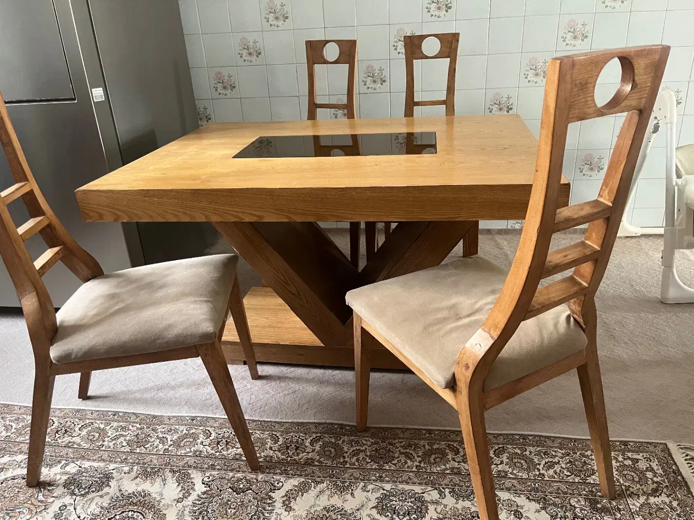 میز ناهارخوری|میز و صندلی غذاخوری|شهرکرد, |دیوار