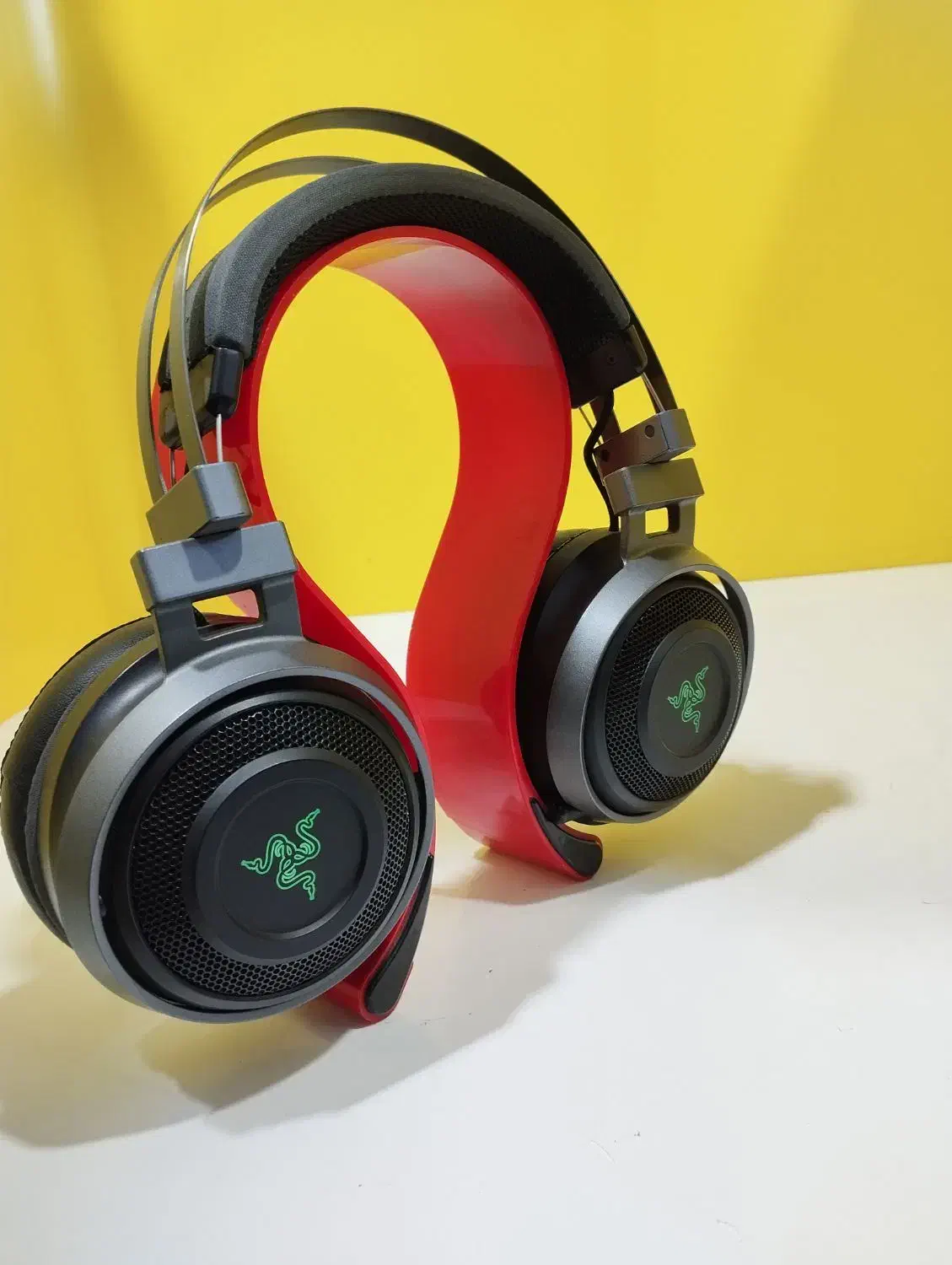 هدست ریزر گیمینگ Razer Nari Ultimate دیاکو|قطعات و لوازم جانبی رایانه|مشهد, ادیب نیشابوری (شهرک غرب)|دیوار