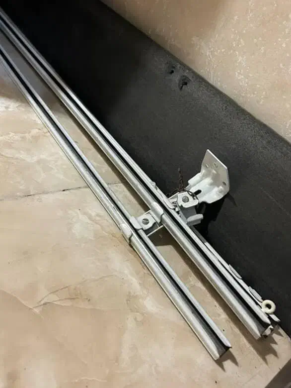 کتیبه و میل پرده|پرده، رانر، رومیزی|رشت, کوی فکوری|دیوار