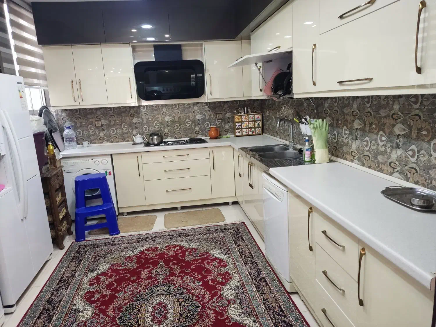 ویلایی/معاوضه/250متر باسازی شده/باهنر|فروش خانه و ویلا|اصفهان, دستگرده|دیوار