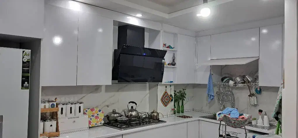 آپارتمان ۱۳۰ متری بین یخسازی و جهاد نسق|فروش آپارتمان|رشت, سیا اسطلخ|دیوار