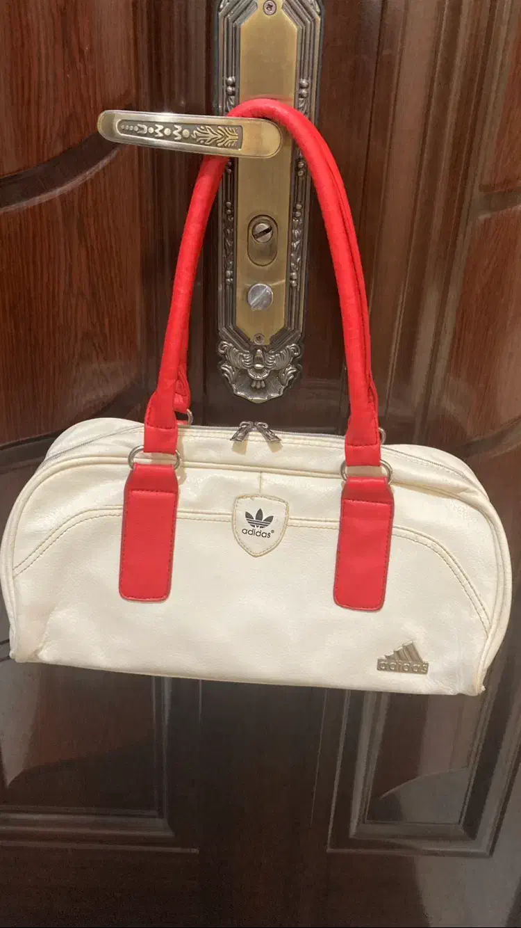 کیف و کفش چرم سفید|کیف، کفش، کمربند|گرگان, |دیوار