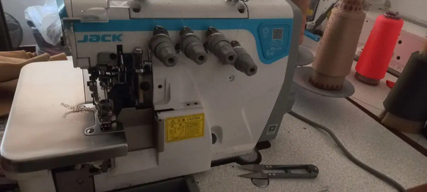 چرخ چهارنخ صنعتی|چرخ خیاطی و ریسندگی|گنبد کاووس, |دیوار