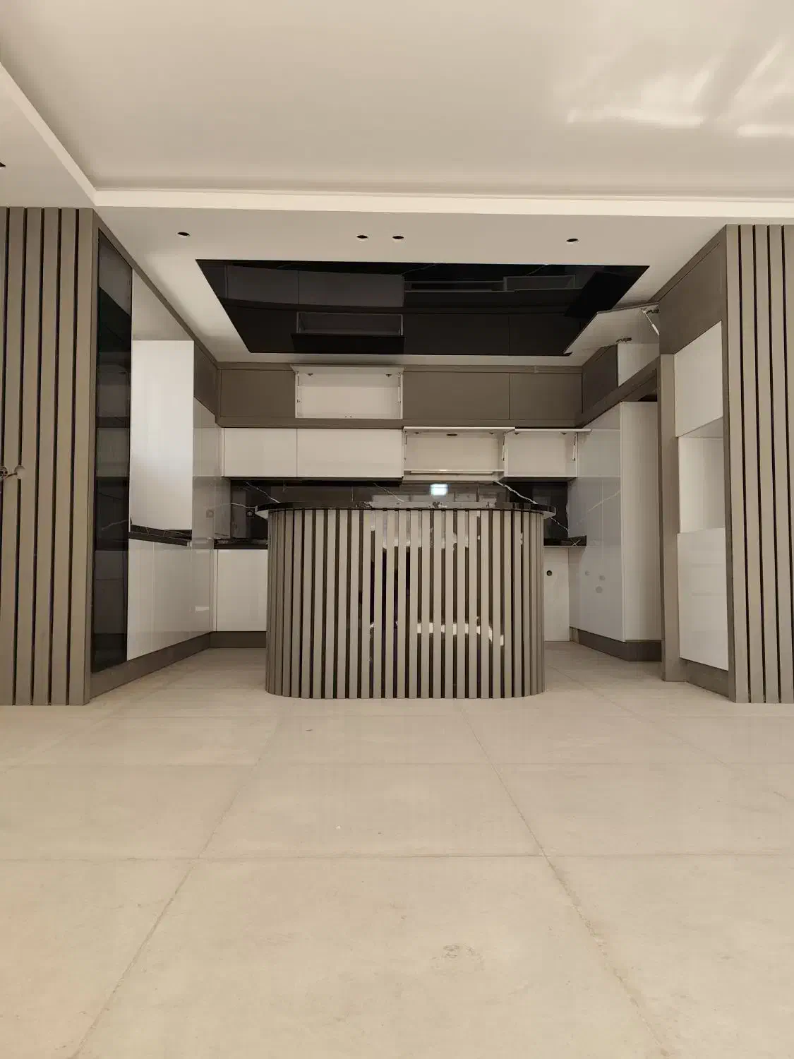 آپارتمان ۱۳۰ متری،خوش قیمت|فروش آپارتمان|اصفهان, شهرک کاوه|دیوار