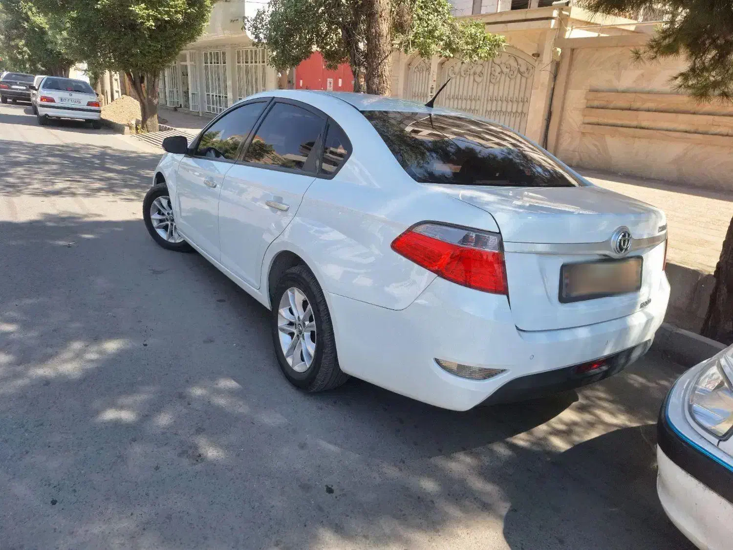 برلیانس مدلh330دنده دستی مدل ۹۶|خودرو سواری و وانت|سیرجان, |دیوار