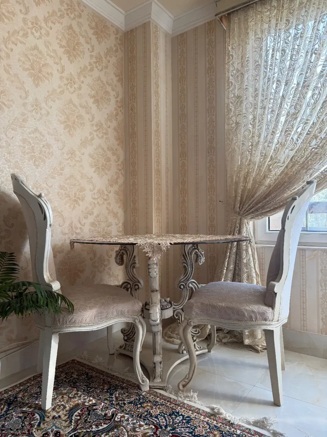 غذا خوری|میز و صندلی غذاخوری|رشت, حافظ آباد|دیوار