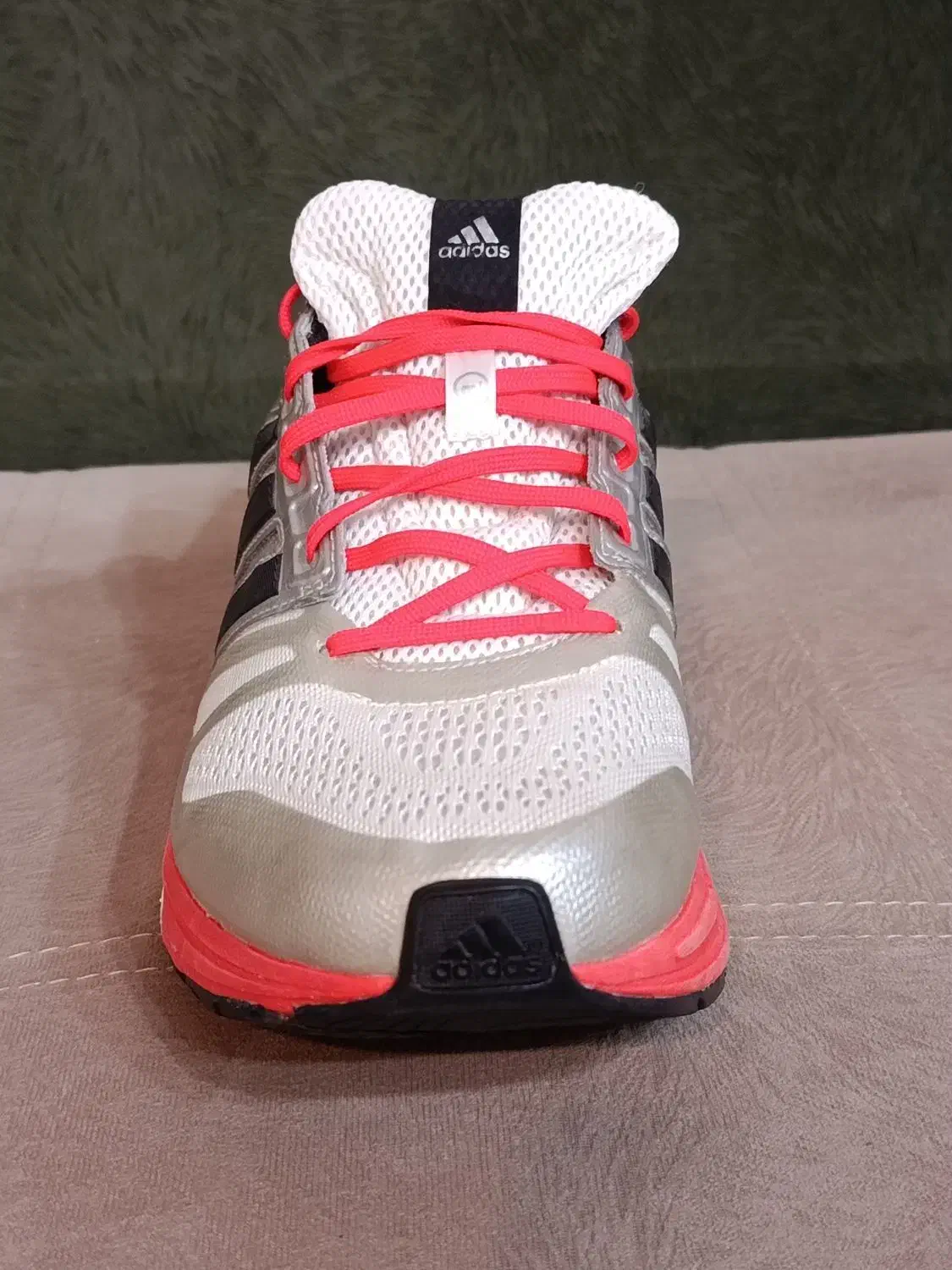 کتونی ادیداس اصل|کیف، کفش، کمربند|لاهیجان, شیخ زاهد|دیوار