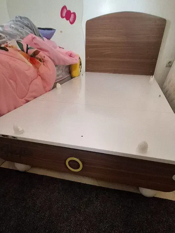 تخت نوجوان|تخت و سرویس خواب|اهواز, زیتون کارگری|دیوار