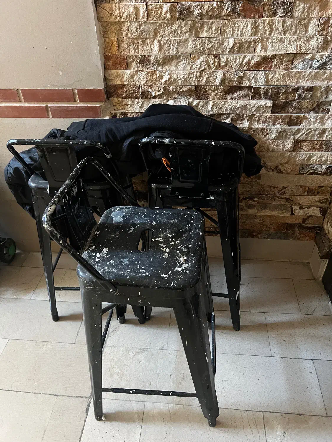 صندلی|میز و صندلی غذاخوری|تهران, دبستان|دیوار