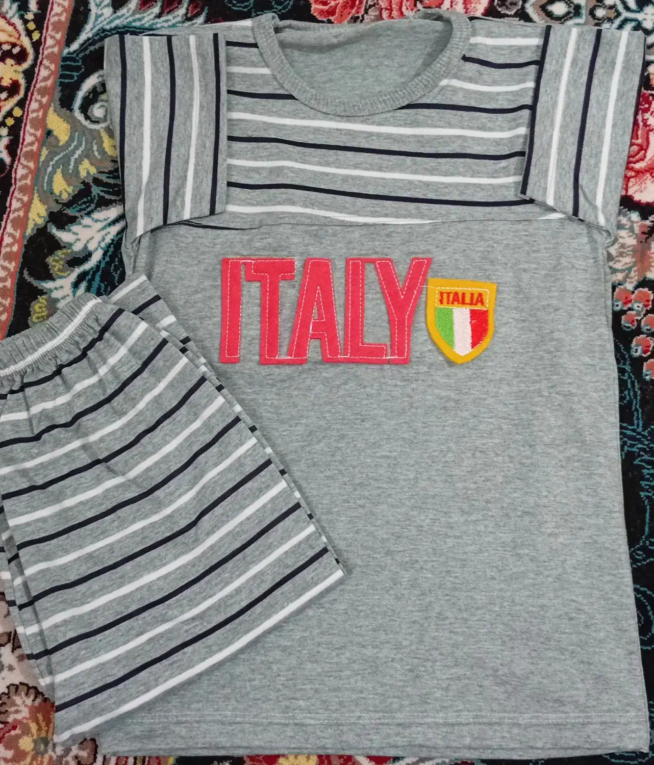 لباس|لباس|ابهر, |دیوار