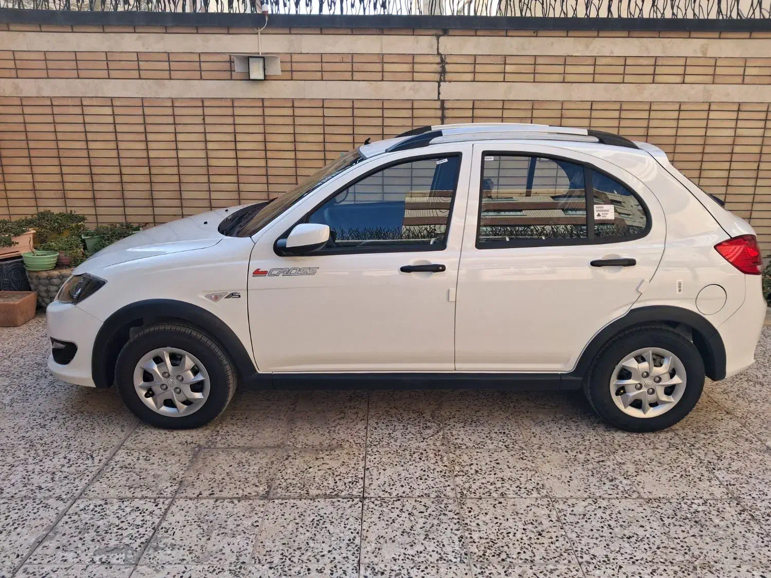 کوییک S مدل ۴۰۴ سفید تک رنگ|خودرو سواری و وانت|اصفهان, ملکشهر|دیوار